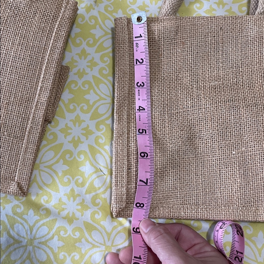 2 Tan Jute/ Burlap Bags to use for Gifts, Crafts, Display, Holidays, NWOT - Picture 4 of 9